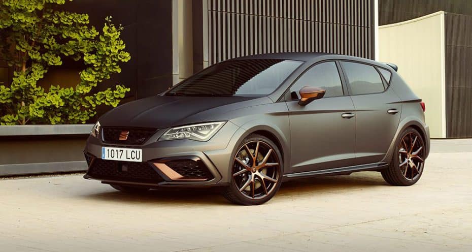 El SEAT León Cupra R se estrena en Francia… y es muy caro: ¿Lo vale?