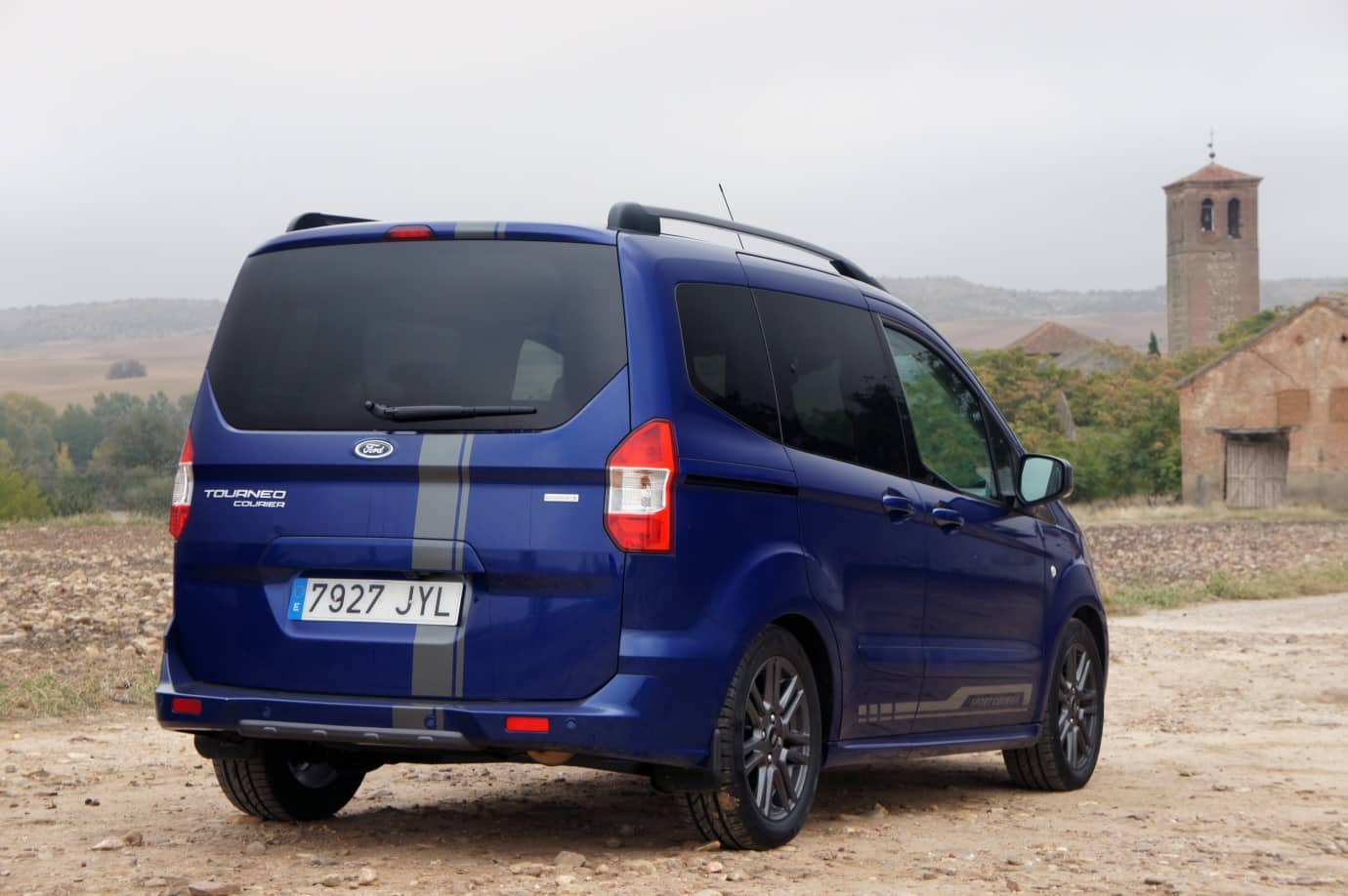 Ford Tourneo Courier 1.0 Ecoboost Opinie