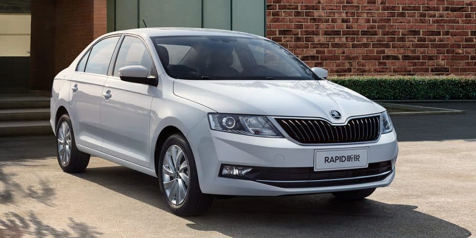 El Skoda Rapid se pone al día para China: Aumentan las diferencias con el europeo