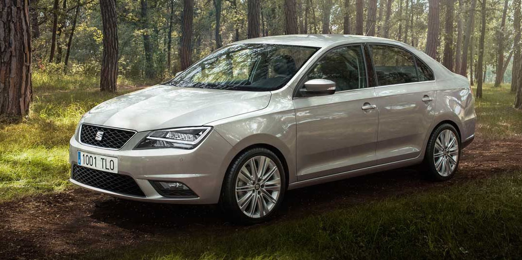 El SEAT Toledo reduce su oferta: A dos motores