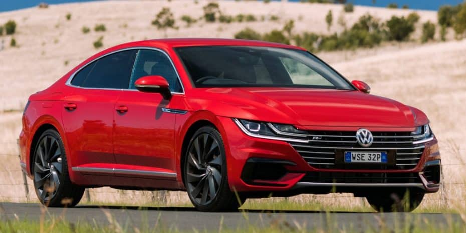 Más versiones para el Volkswagen Arteon: Más variantes con caja manual y el interesante EVO