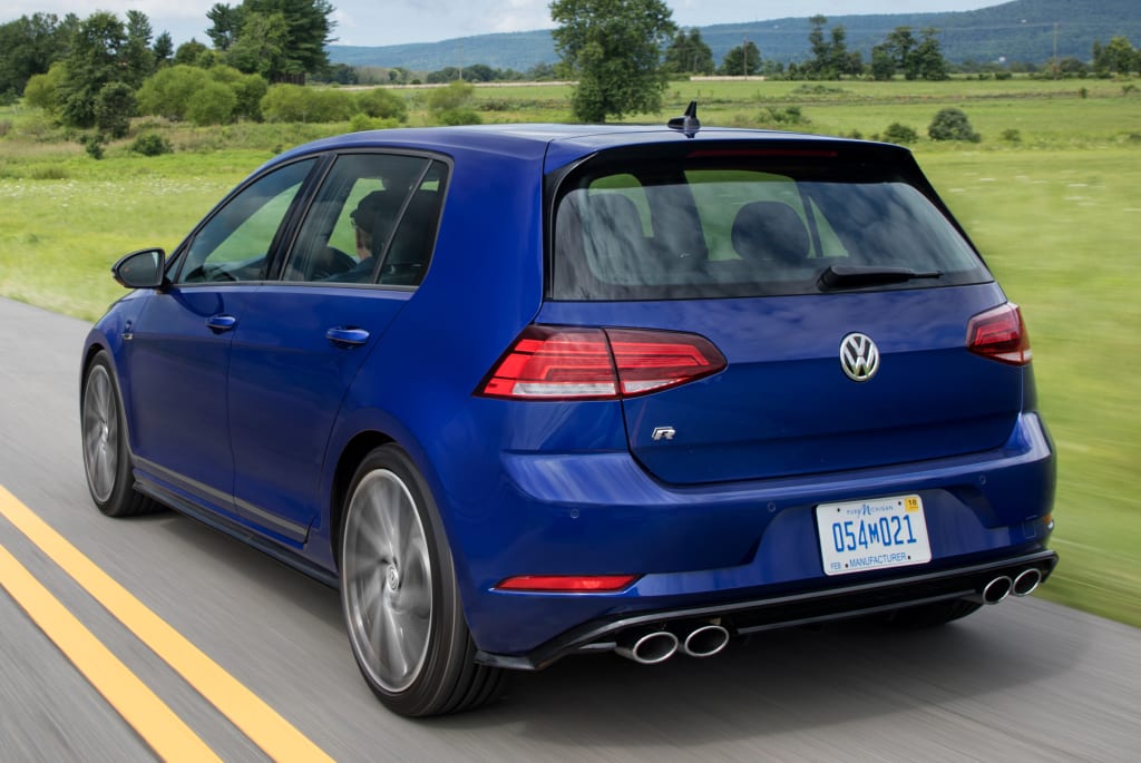 Volkswagen Golf VII R