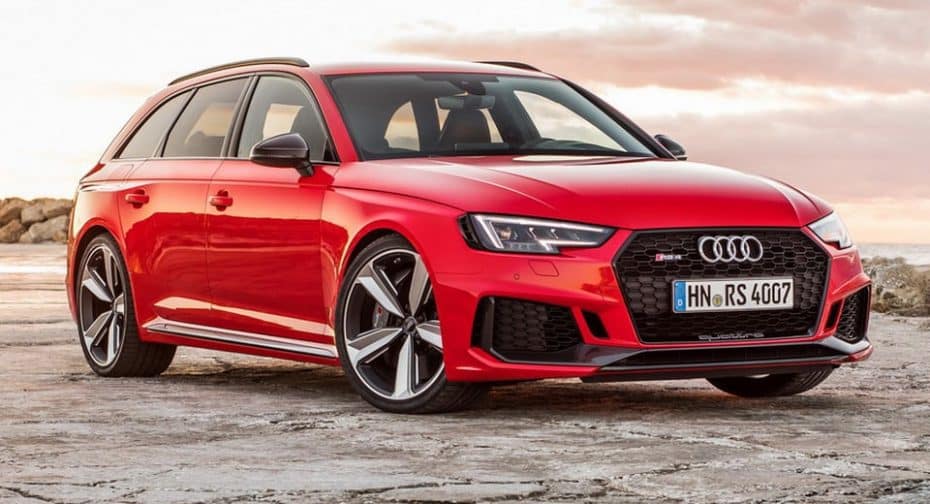 El Audi RS4 Avant 2018 nos muestra sus virtudes en una nueva y extensa galería de imágenes
