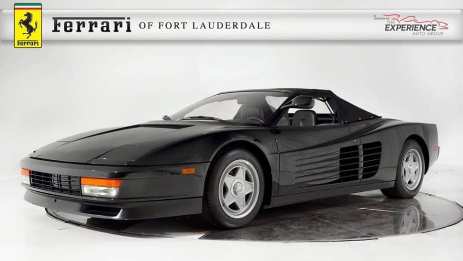 Este Ferrari Testarossa es único en el mundo y probablemente lo recuerdes con Michael Jackson al volante