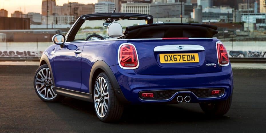 Ligera actualización para los MINI Hatch y Cabrio: Pequeños cambios pero acertados