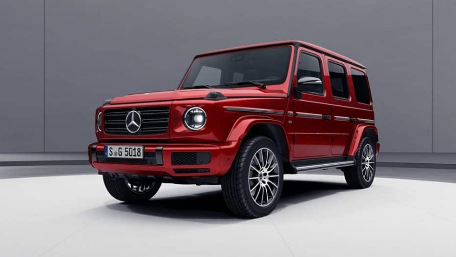 El Mercedes-Benz Clase G 2018 recibe los paquetes Night y AMG Line ¿Qué tal le sientan el rojo y el blanco?