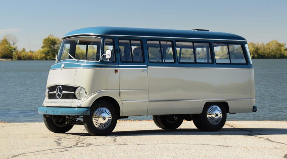 Esta restauración de un Mercedes-Benz O 319 de 1959 está a subasta ¡Pero ojo a su precio!