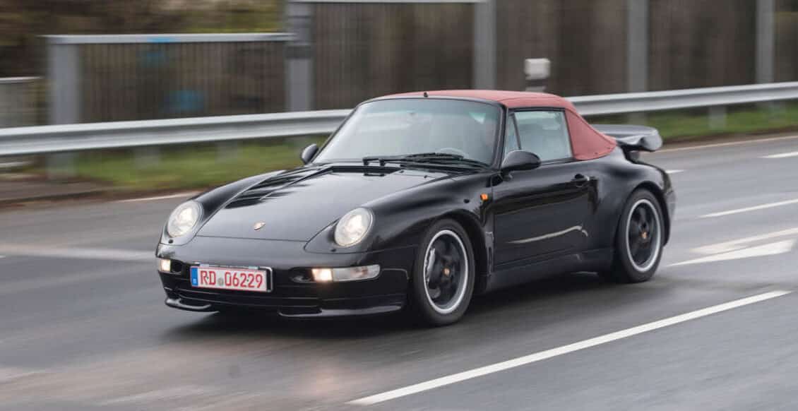 Porsche solo fabricó 14 unidades de este 993 Turbo Cabriolet ¡Y este puede ser tuyo!