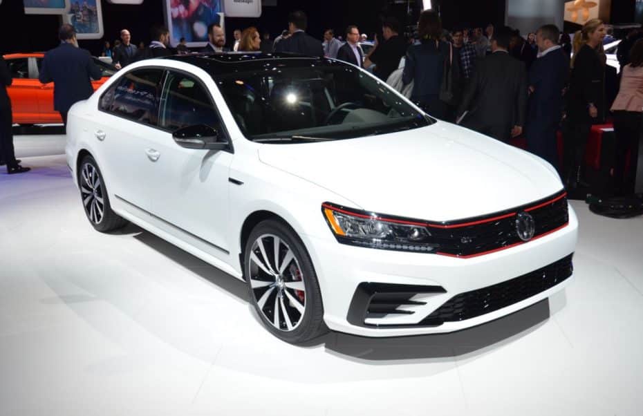 Así es el Passat GT en directo: ¿Un motor 3.6 VR6 de 280 CV por 23.750 € al cambio?