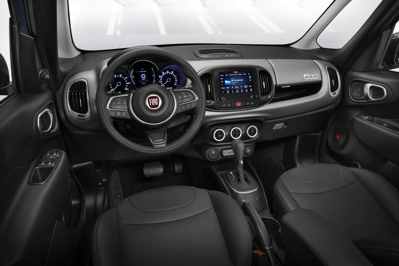 Resultado de imagen de fiat 500 interior