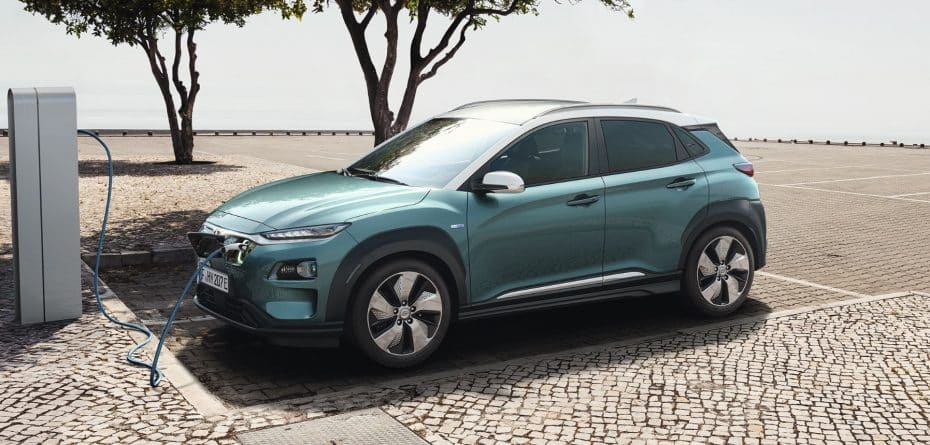 ¡Oficial!, así es el Hyundai KONA EV: Más de 470 kilómetros de autonomía en la variante superior