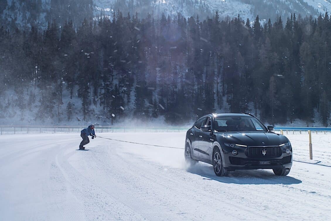 El Maserati Levante ha protagonizado un Guinness World Record… ¡remolcando un snowboard!