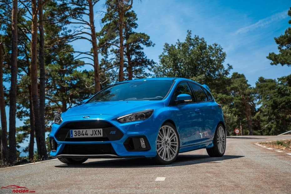 Prueba Ford Focus RS 350 CV: Tu príncipe azul es una auténtica fiera en la carretera