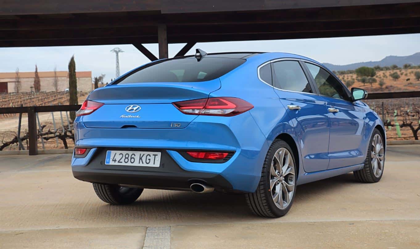 Opinión y Prueba Hyundai i30 Fastback 1.4 T-GDI 140 CV DCT