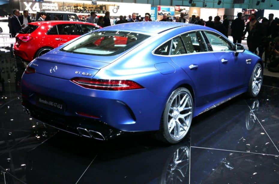 ¡Directo! El Mercedes-AMG GT de 4 puertas nos recuerda en exceso a otro modelo…