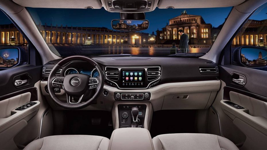 Nuevos detalles del Jeep Grand Commander para China: Interior tecnológico y hasta 7 plazas