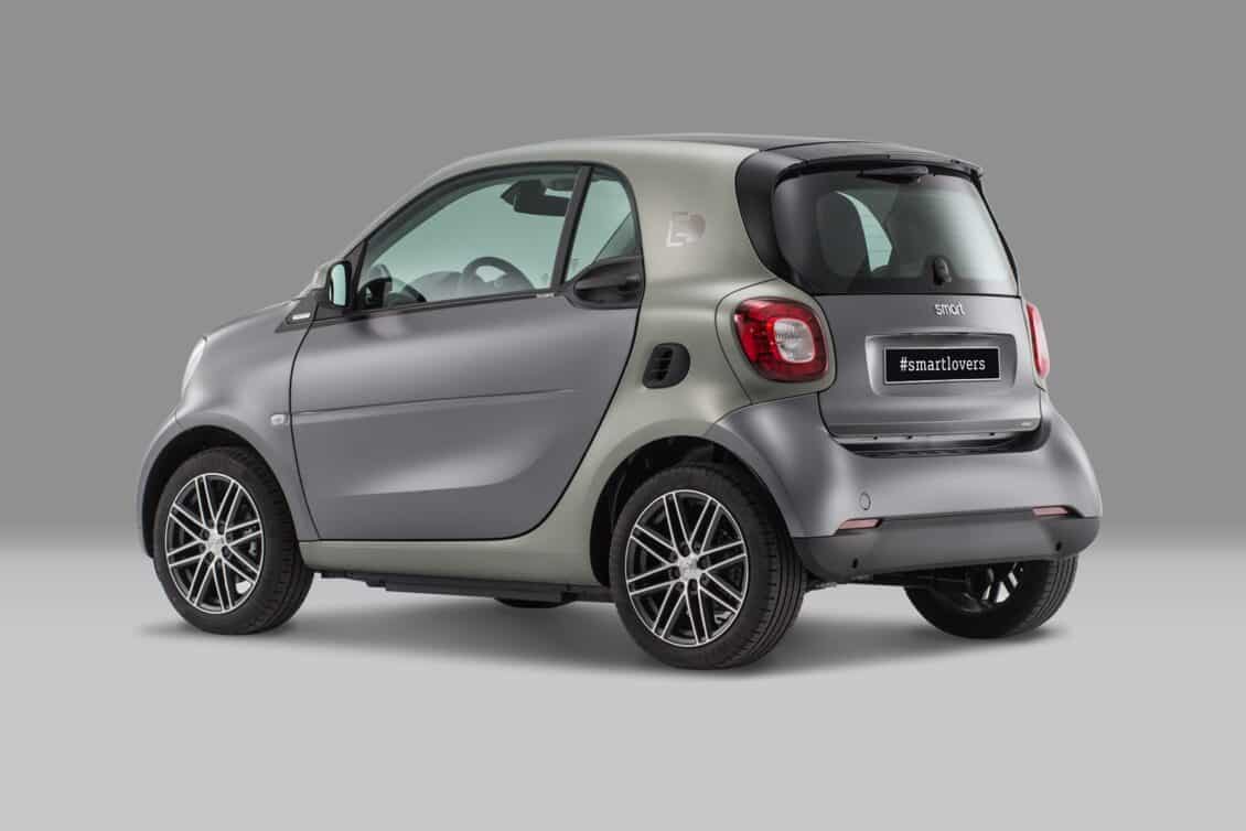 smart fortwo electric edición Pull&Bear: Una edición especial muy eco enfocada al público joven