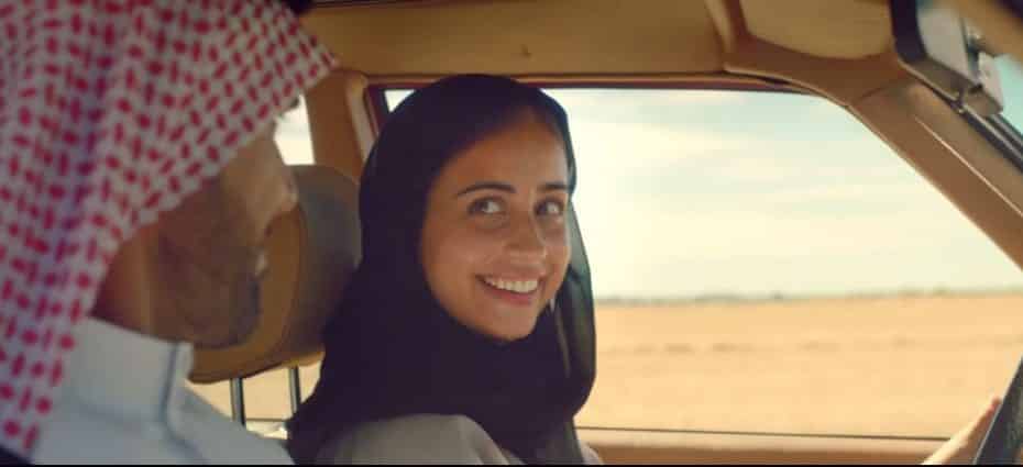 ¡Ya era hora! Arabia Saudita entra en el Siglo XXI: Las mujeres por fin podrán conducir