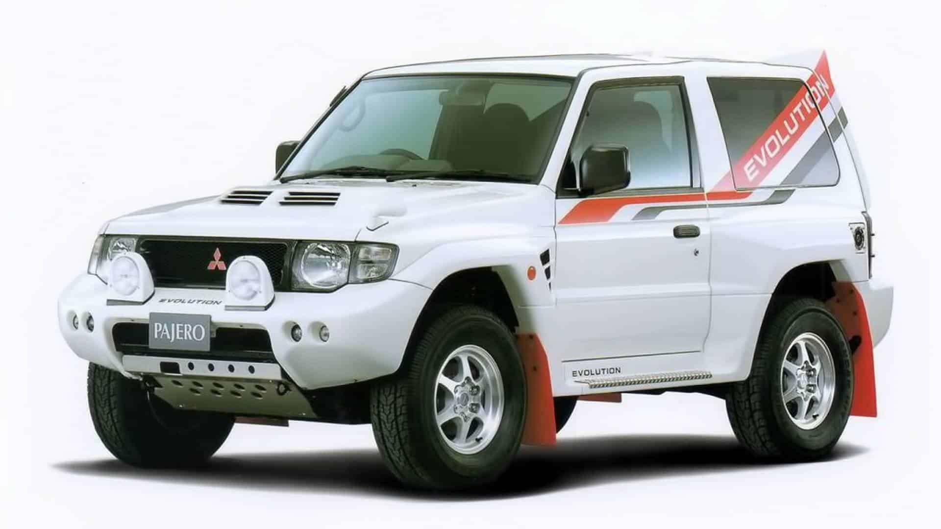Паджеро эво. Mitsubishi Pajero Evolution 1997. Mitsubishi Pajero 2 Evolution. Mitsubishi Pajero EVO. Mitsubishi Pajero Evolution 2014.