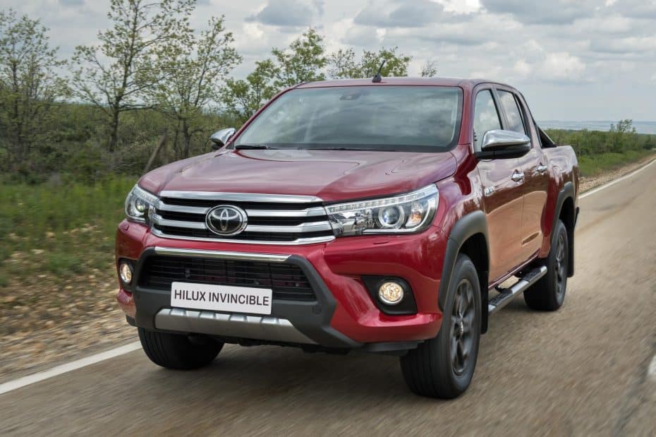 Ya disponible el Toyota Hilux «Invincible» en España