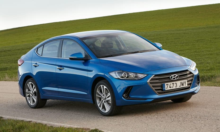 La nueva gama Hyundai Elantra elimina casi todas las versiones