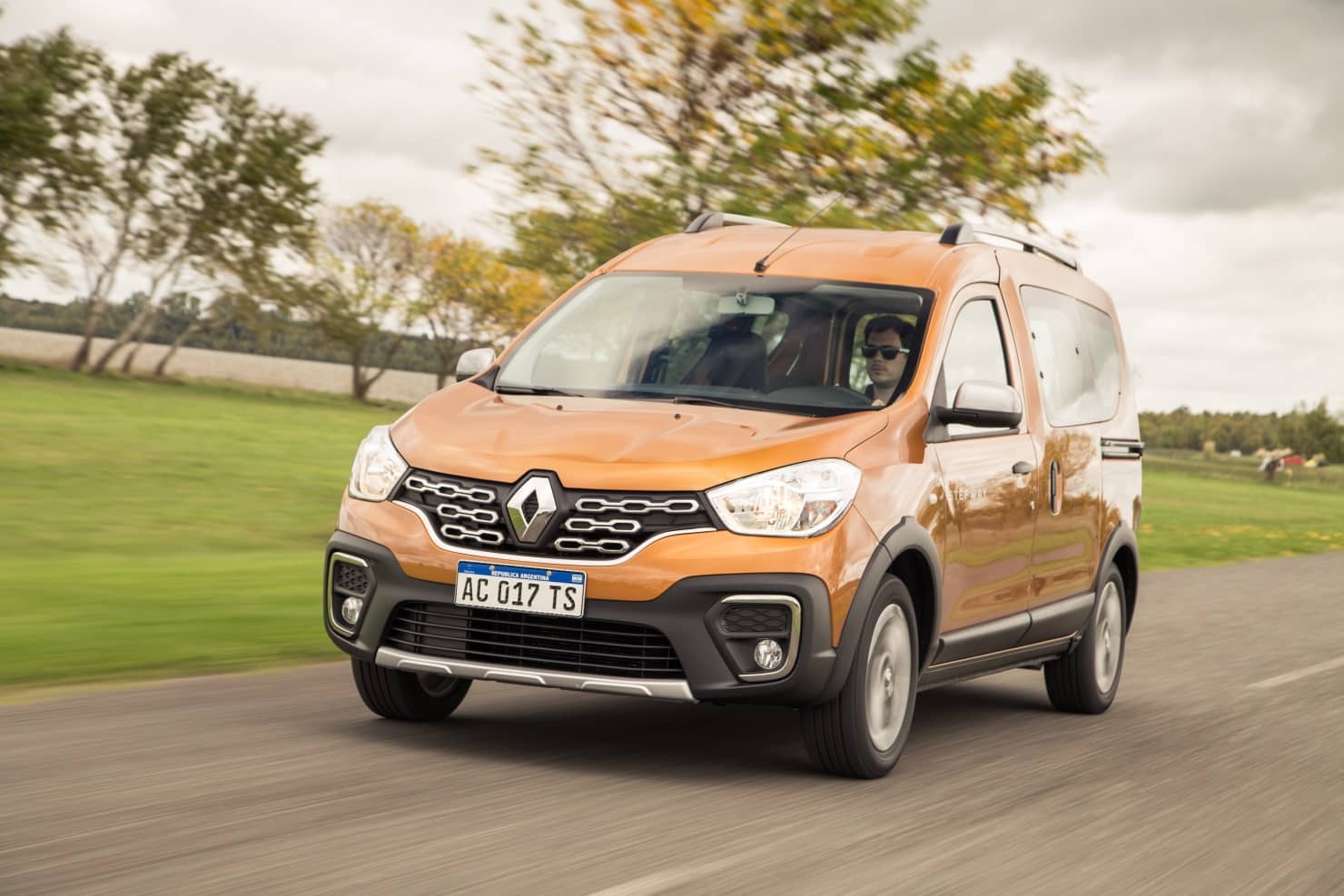 Renault kangoo характеристики
