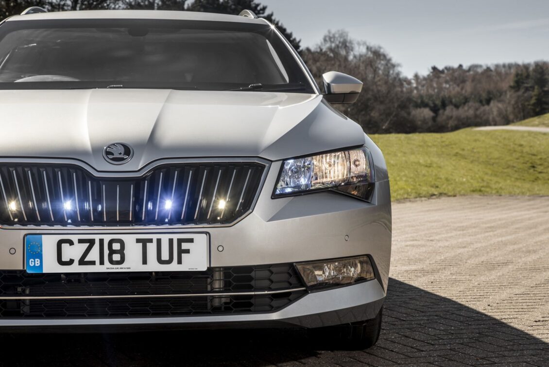 ¿Un Škoda blindado? Este Superb Combi resiste hasta explosiones, pero no es barato…