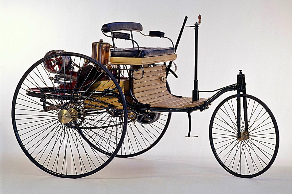 A la venta una réplica del primer coche de combustión de la historia, el Patent-Motorwagen