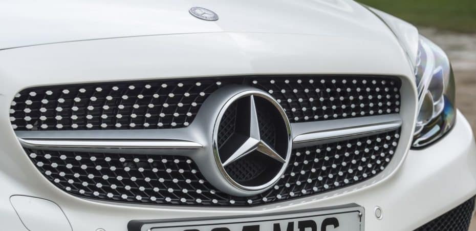 Mercedes-Benz llamará a revisión a 774.000 unidades por «manipular» las emisiones