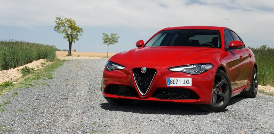 Prueba Alfa Romeo Giulia 2.0 ATX 200 CV 8AT Super: ¡Viva la gasolina!