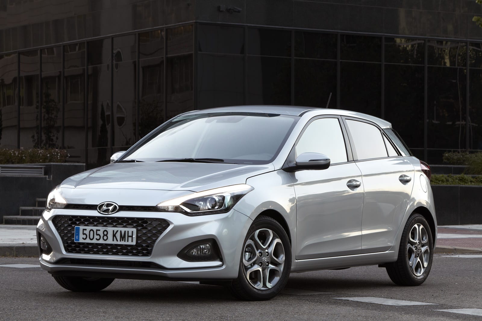 Contacto Hyundai i20 1.0 TGDi 100 CV Tecno LE 2018