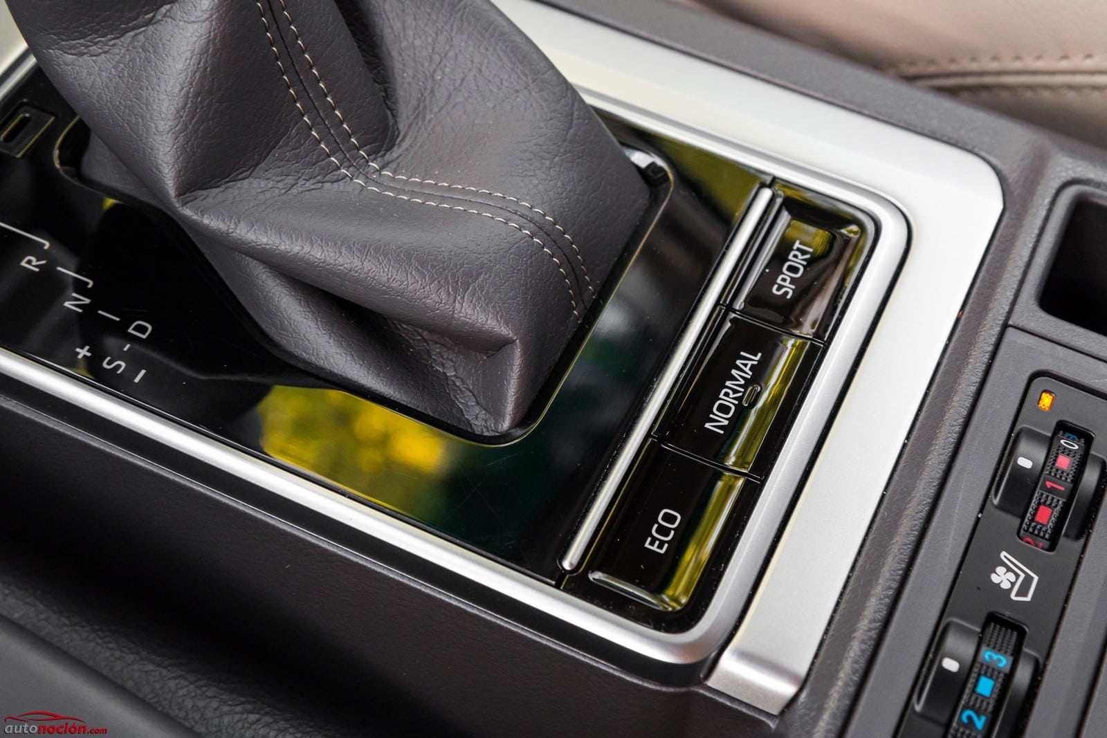 Opinión y prueba Toyota Land Cruiser 5 puertas automático 2018