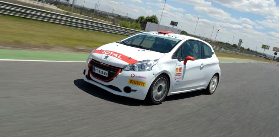 Conocemos al Peugeot 208 R2 de la Rally Cup Ibérica, la secuela del Desafío Peugeot