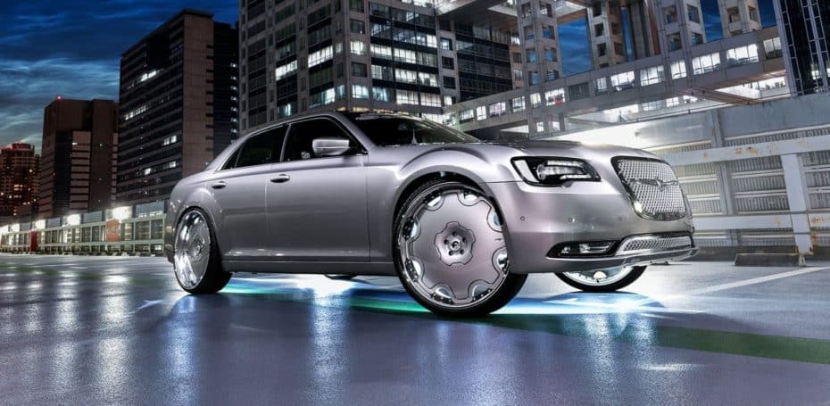 Ojo a este Chrysler 300: Una perita en dulce para los videoclips de raperos