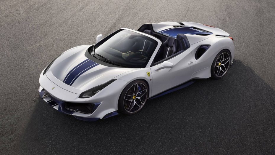 Ferrari 488 Pista Spider: La sorpresa del Cavallino Rampante en Pebble Beach mantiene los 720 CV