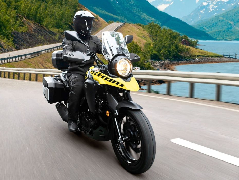 Así es la nueva Suzuki V-Strom 250: Una estética peculiar y 250 cm3 por solo 5.800 euros