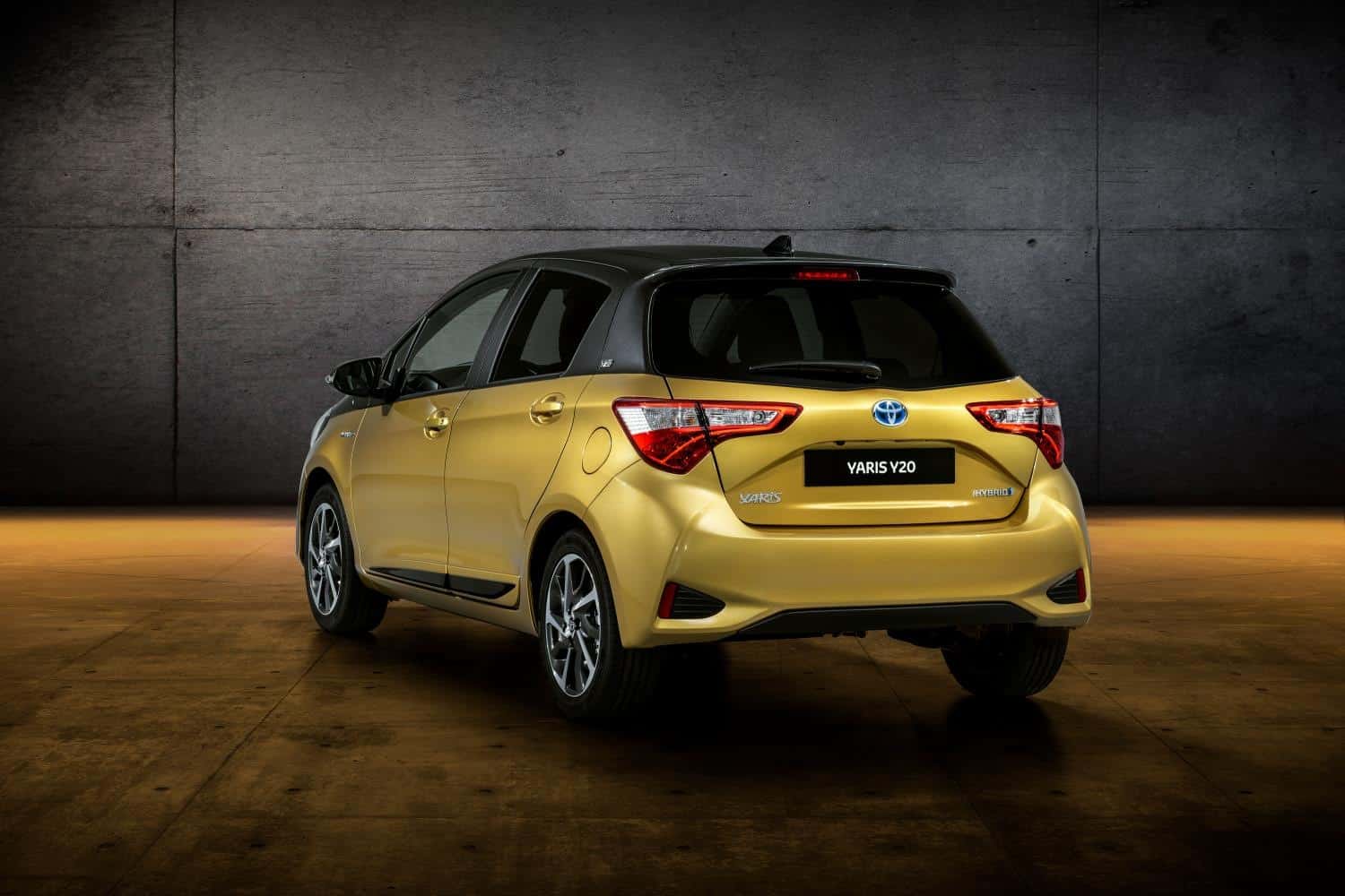 [Imagen: toyota-yaris1.jpg]