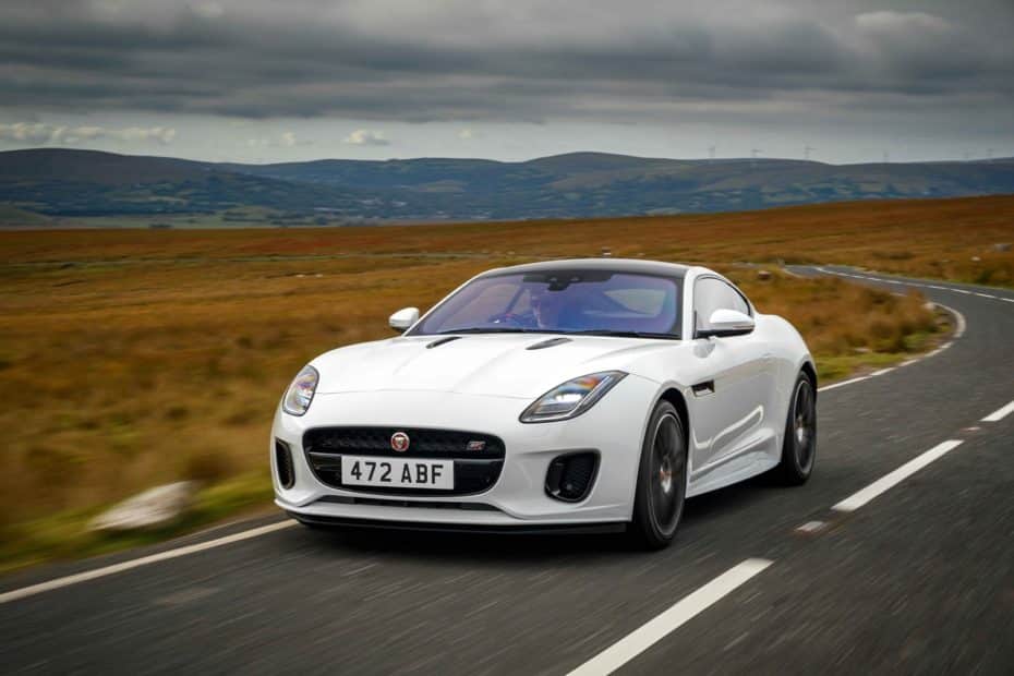 Jaguar F-TYPE ‘Chequered Flag’: Un seductor homenaje a 70 años de deportividad