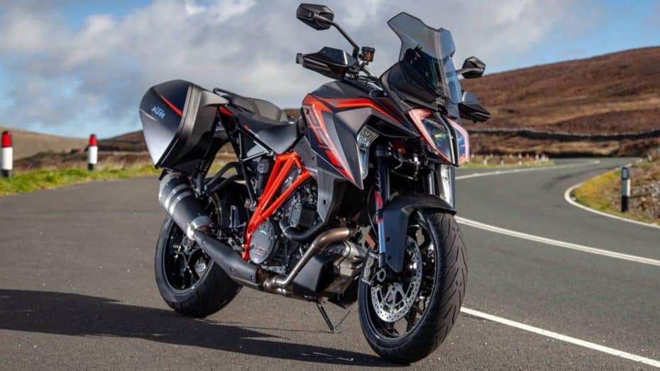 Así es la nueva KTM 1290 Super Duke GT que se ha estrenado en la Isla de Man