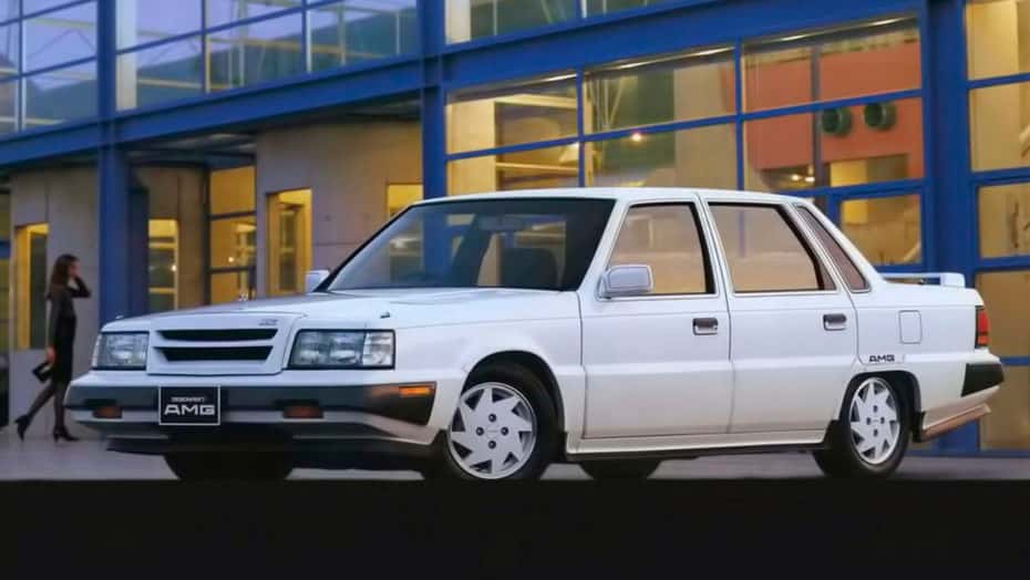 Mitsubishi Debonair V 3000 Royal AMG: El peculiar resultado de una breve colaboración