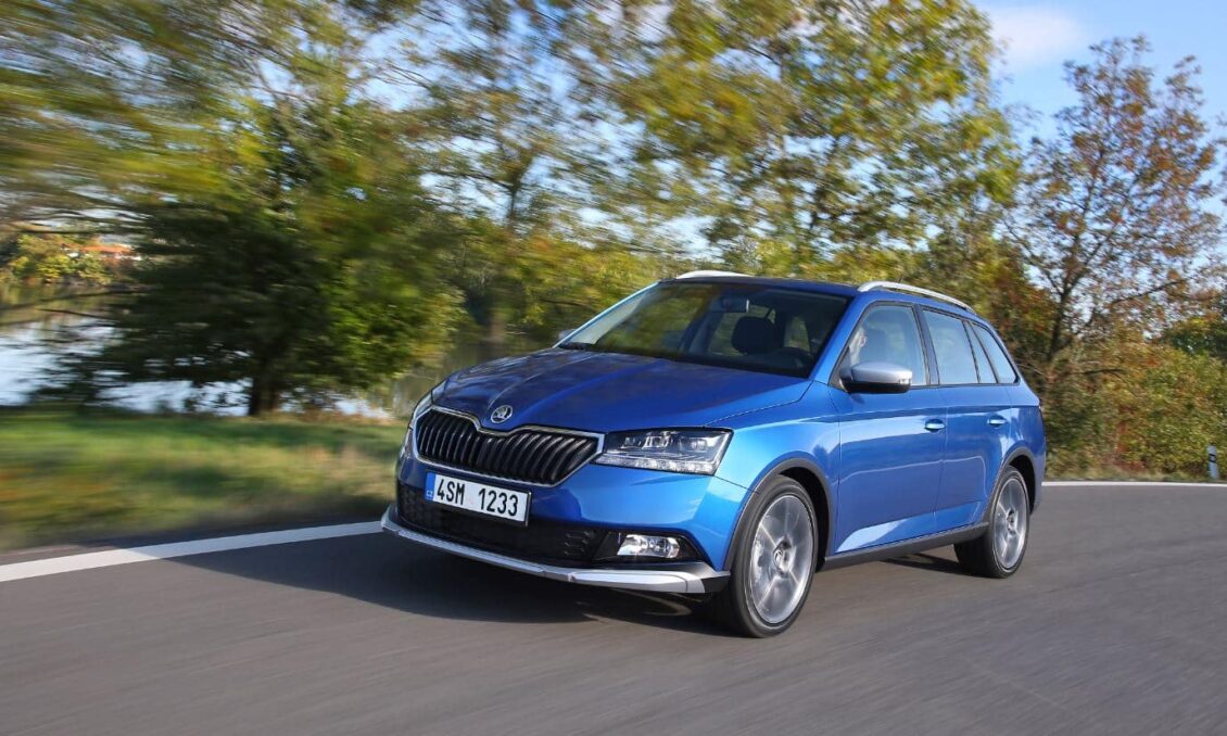 Así es el renovado Škoda Fabia Combi Scoutline: Vuelve el toque campero, ahora con mejoras