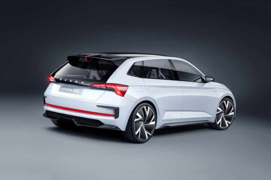 ¡Oficial! Así es el Skoda Vision RS: Un concept híbrido enchufable deportivo con hasta 245 CV