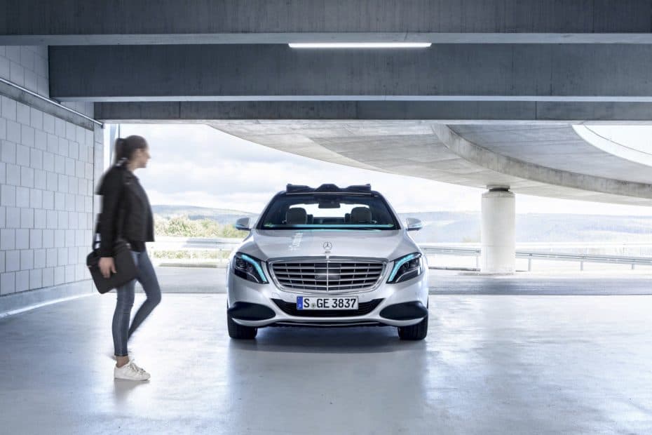 Mercedes presenta el revolucionario sistema “Co-operative Car”