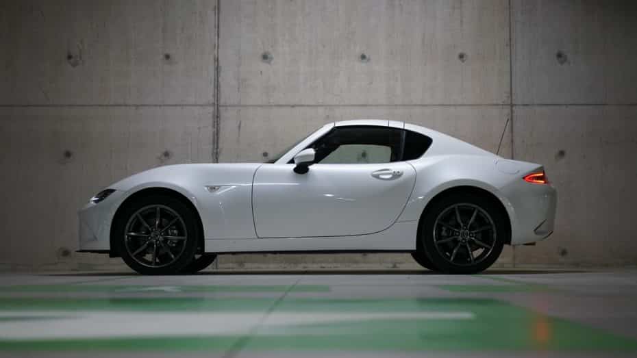 Prueba Mazda MX-5 Zenith Nappa 2.0 184 CV AT: Exótica combinación