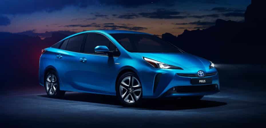 Ya a la venta el renovado Toyota Prius en España: Con tracción total en opción