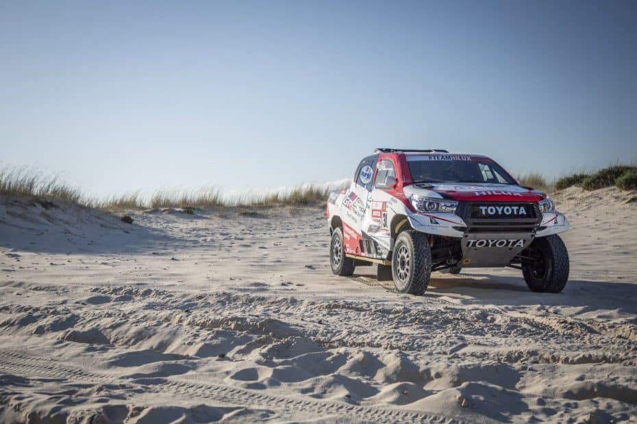 El Toyota Hilux y sus tres pilotos estrella vuelven con las pilas cargadas al Dakar 2019