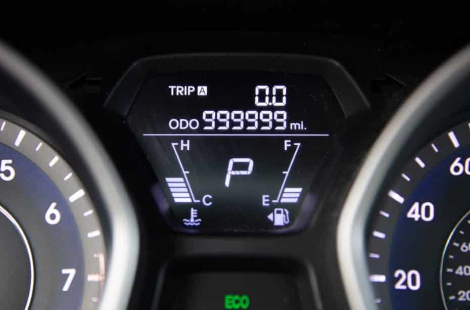 Recorrer 1,6 millones de kilómetros en un Hyundai Elantra es posible y alguien lo ha hecho en 5 años