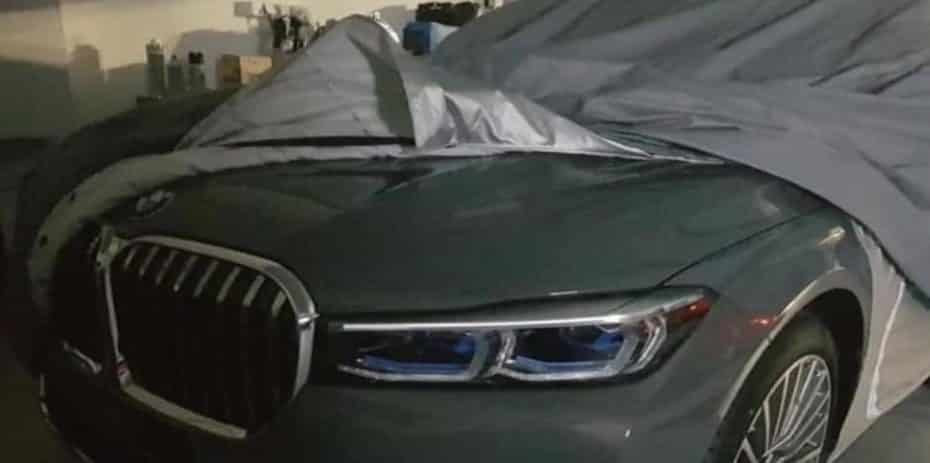 ¡Filtrado!: El Facelift del BMW Serie 7 llevará una gigantesca calandra al estilo del BMW X7