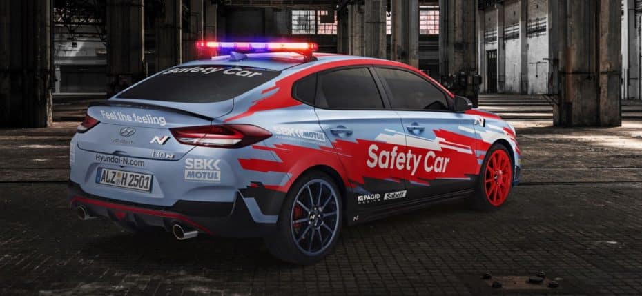 El Hyundai i30 Fastback N se viste de Safety Car para el WorldSBK