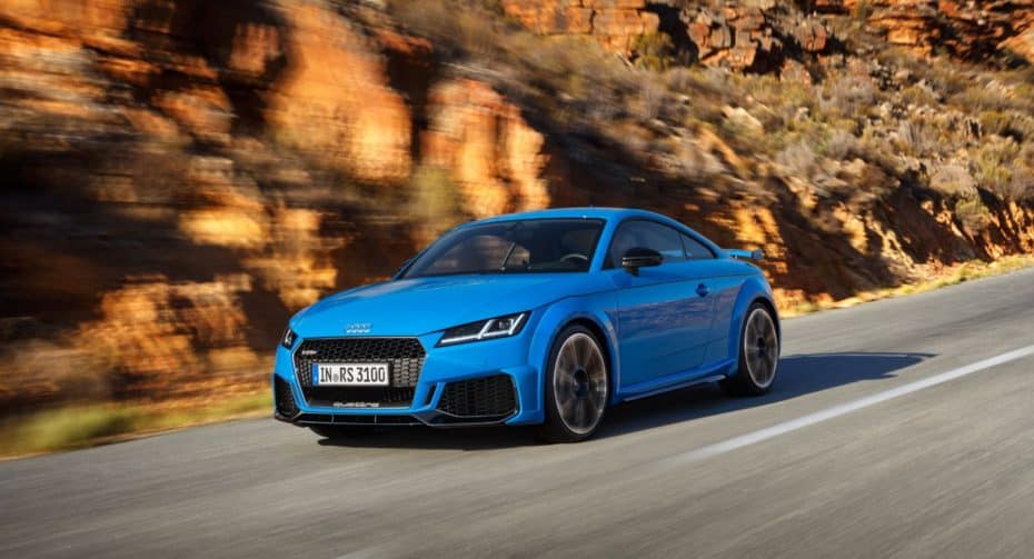 Así es el nuevo Audi TT RS: Debuta con más radiadores para refrigerar su TFSI de cinco cilindros y 400 CV